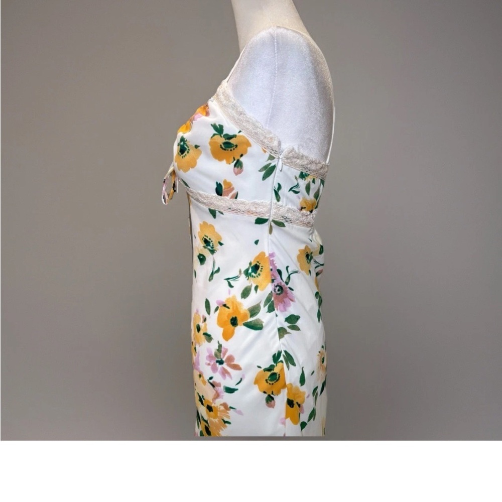 Princess Polly Floral Maxi Dress in Yellow and Pink - Picture 4 of 10